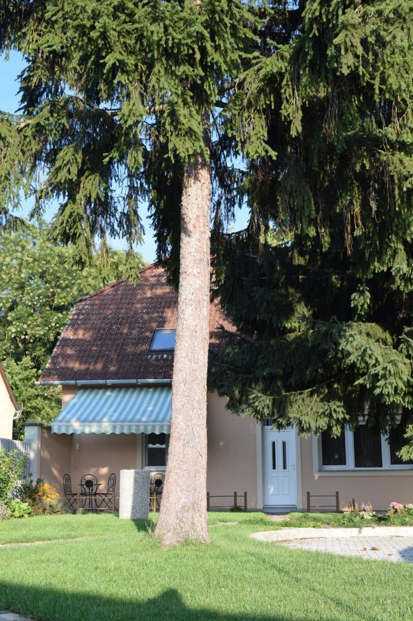 La Mia Casa Vendeghaz Hotel Kaposvar Exterior photo